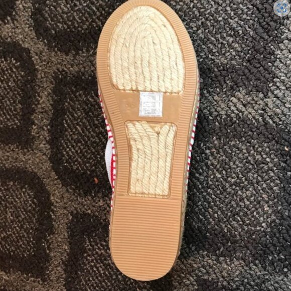 NWT FP Slip on stretchy canvas Espadrille /Loafers - Picture 3 of 7
